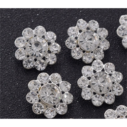 BLINGKNAPP  Blomst 20mm